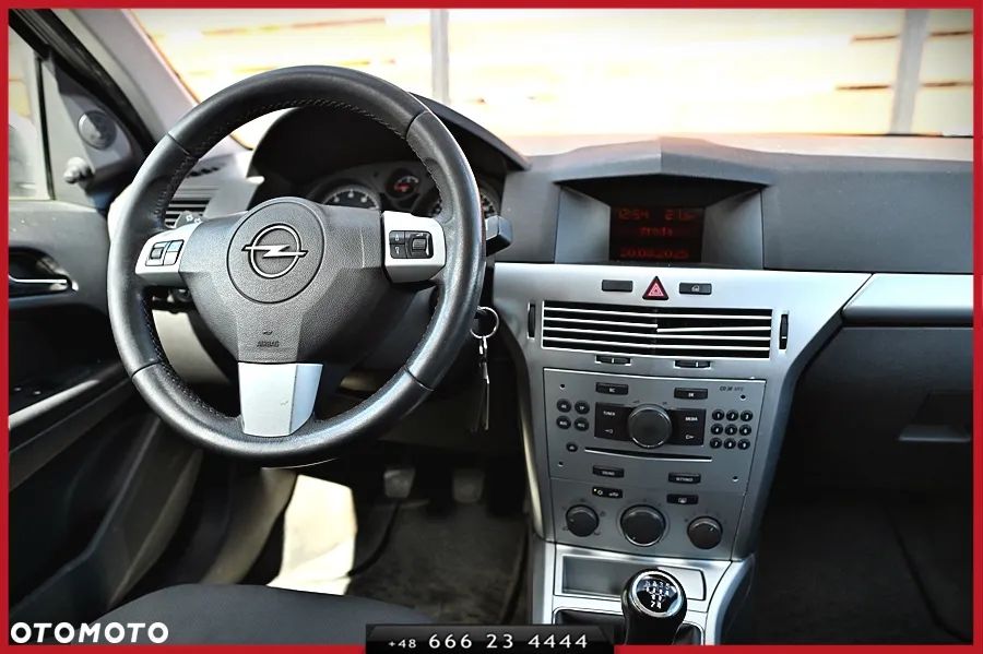 Opel Astra 1.6 Active - 22