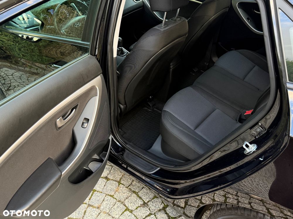 Hyundai i30 1.4 Advantage - 27