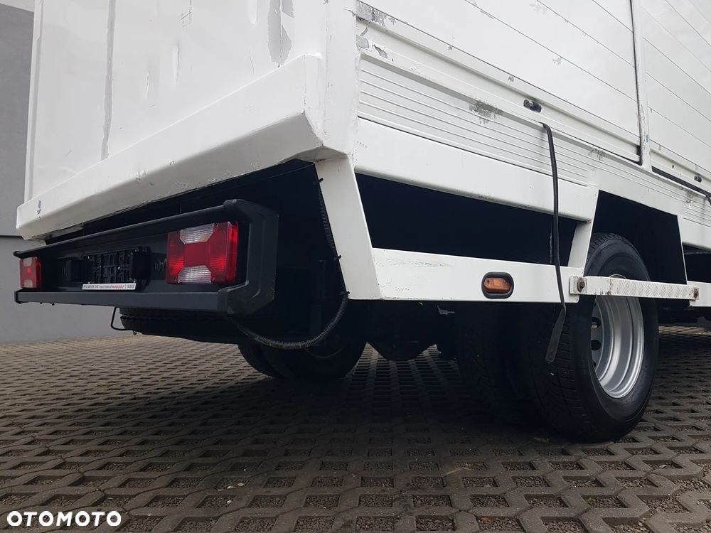 Iveco 70C18 KONTENER ROLETY BOK DO TRANSPORTU WODY 3,23x2,21x1,86 KLIMA DMC 7000KG RAMA PODWOZIE - 26