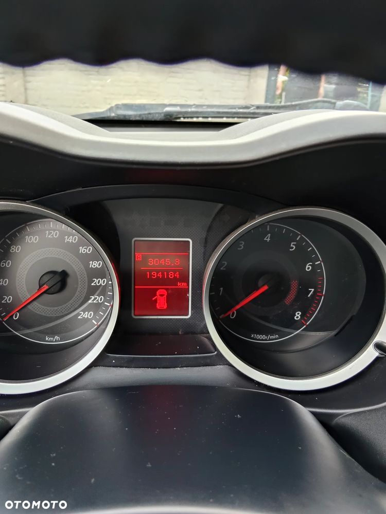 Mitsubishi Lancer 1.8 Invite - 9