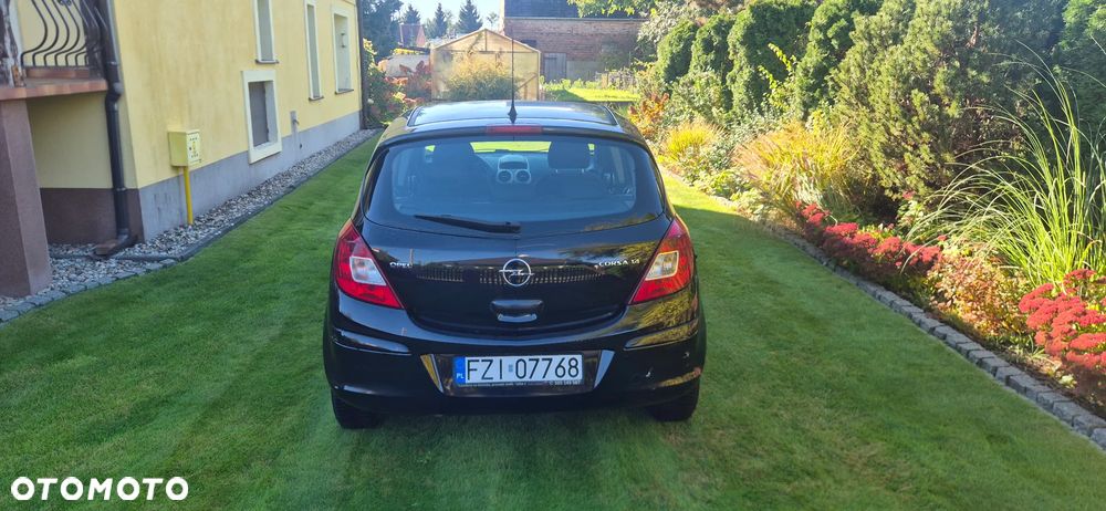 Opel Corsa - 6