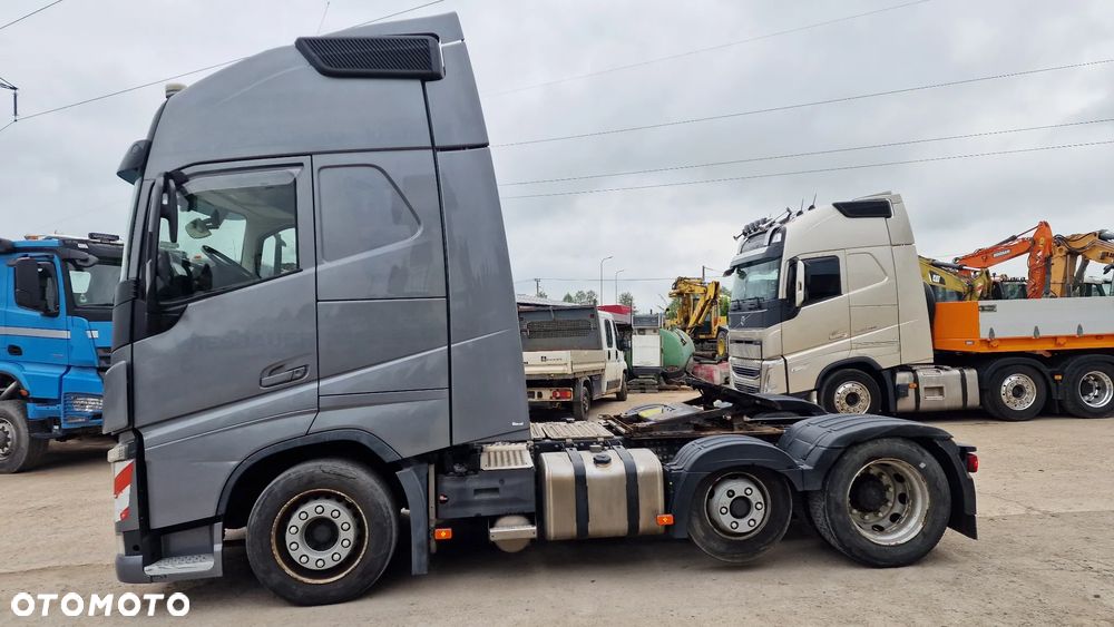 Volvo FH 460 LOW DECK PUSCHER 6x2 - 8