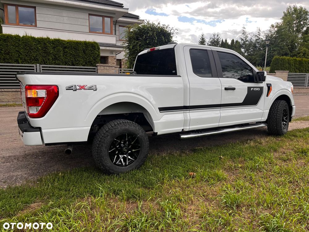 Ford F150 - 8