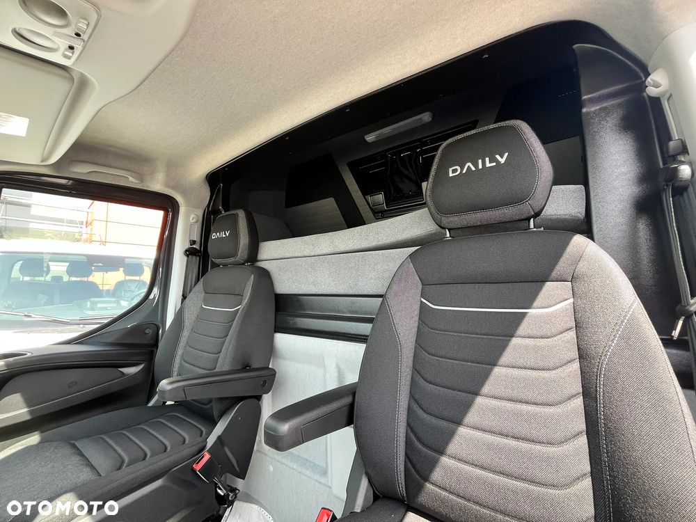 Iveco AUTOLAWETA z KABINĄ SYPIALNĄ - Daily 35s18h - 28