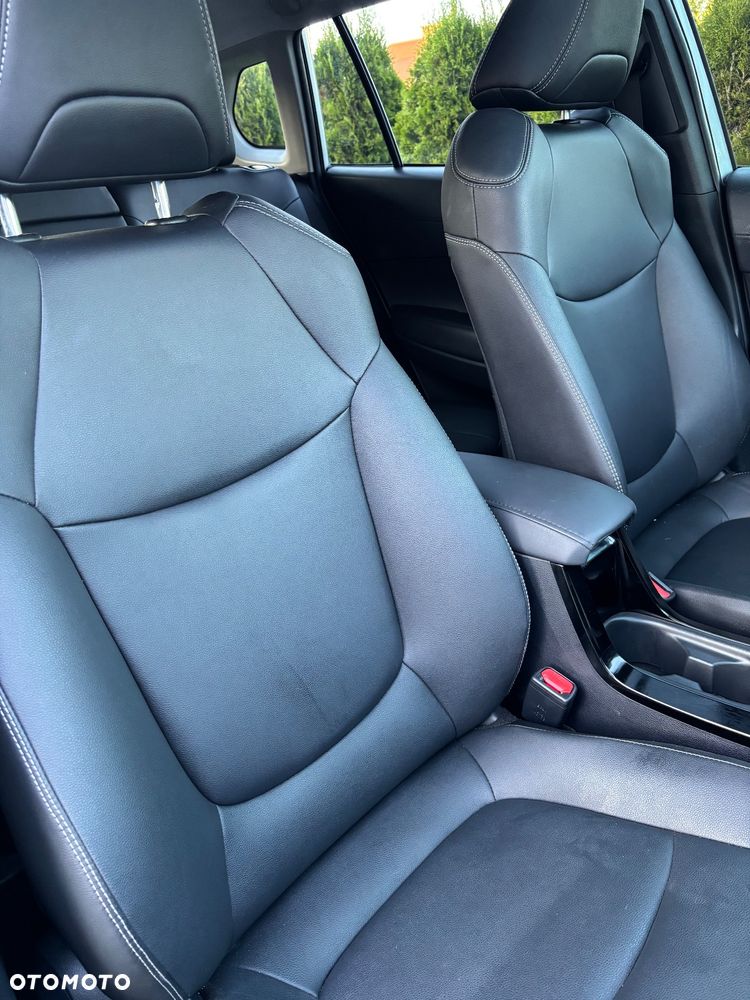 Toyota Corolla Cross - 15