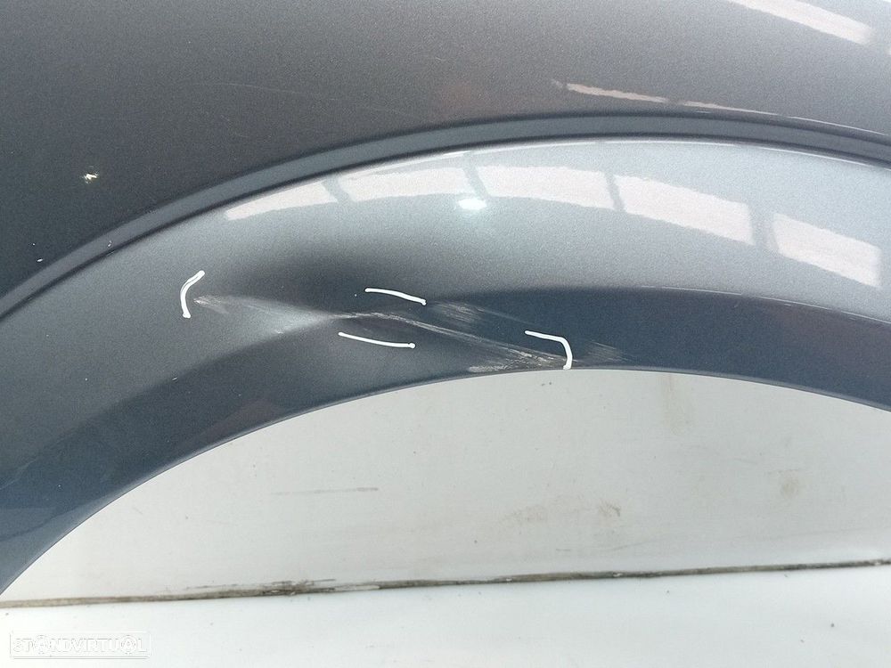 Guarda-lamas direito OPEL Astra H Caravan (L35) - 2