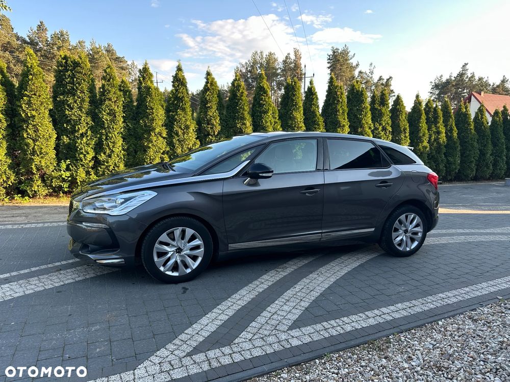 DS Automobiles DS 5 - 16