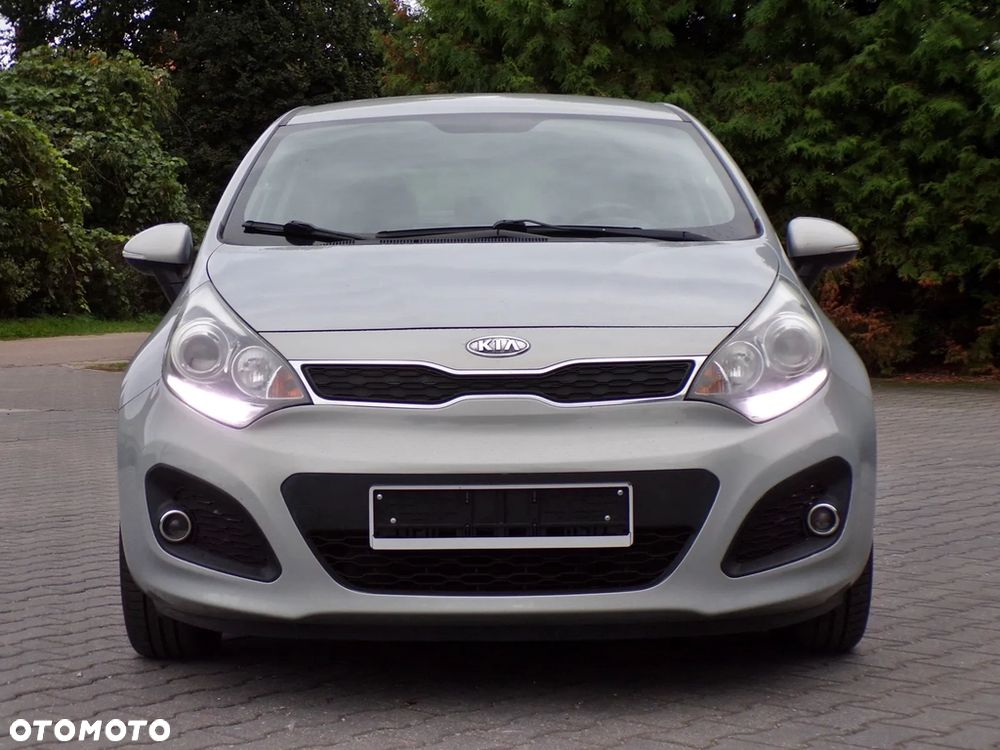 Kia Rio 1.1 CRDI Attract - 6