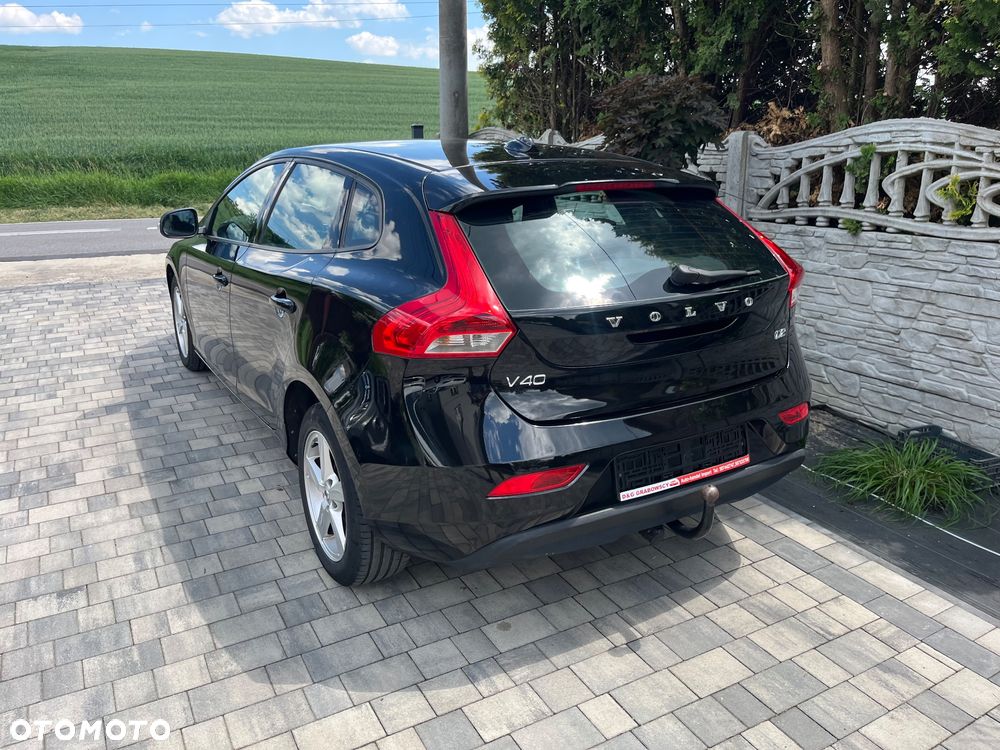 Volvo V40 T2 Drive-E Base - 26