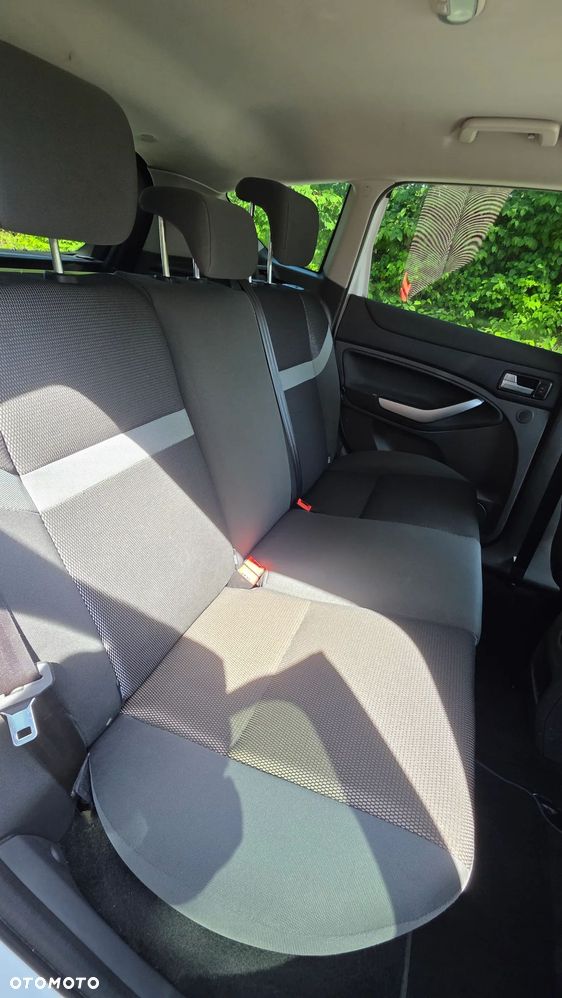 Ford Kuga 2.0 TDCi 4x4 Individual - 16