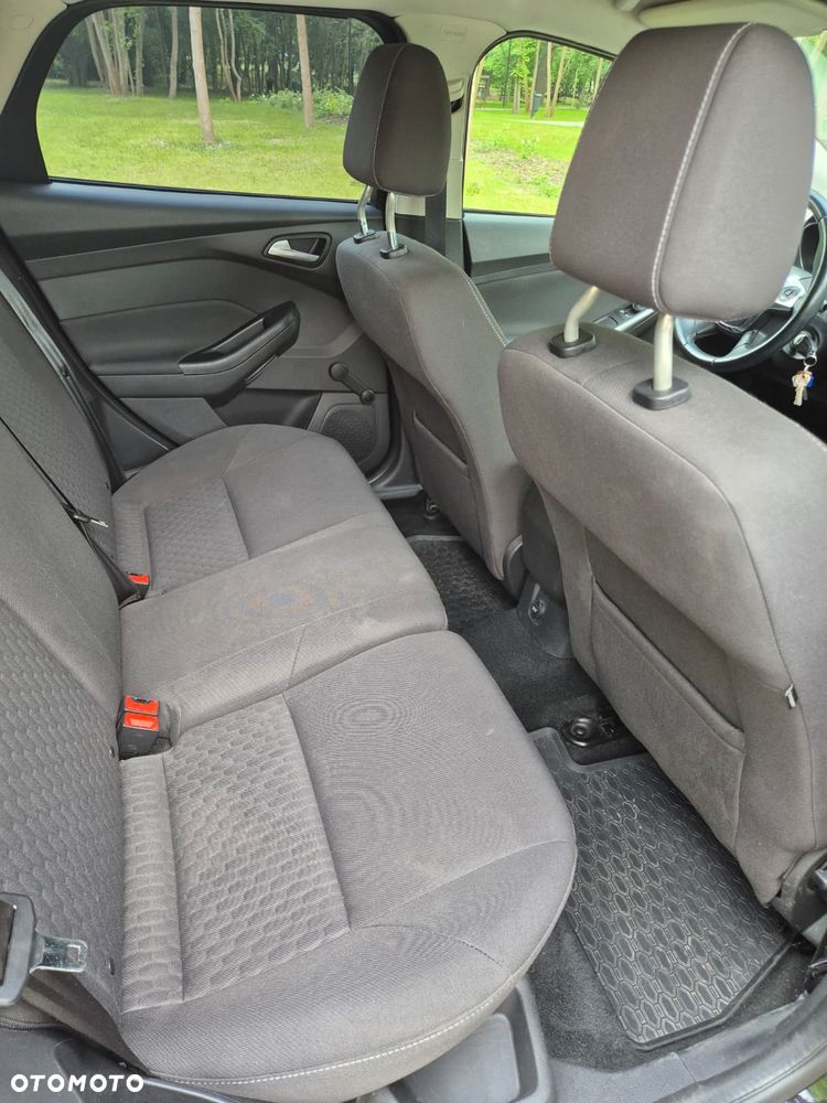 Ford Focus 1.6 TDCi Trend - 16
