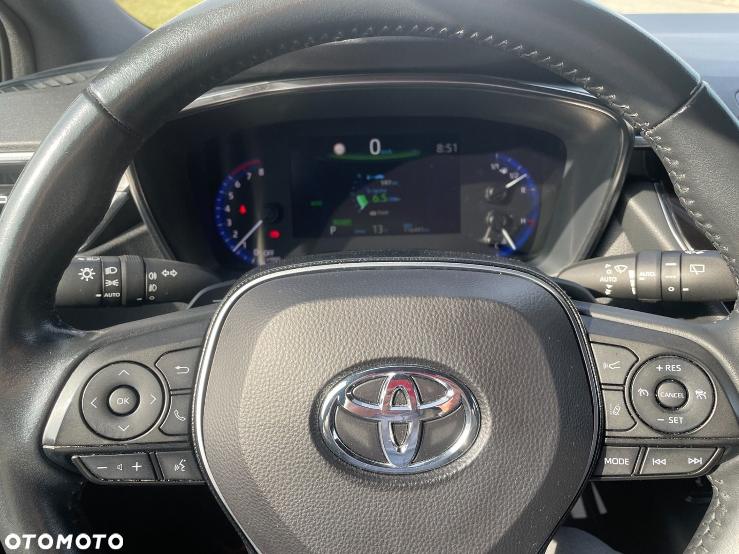 Toyota Corolla - 10