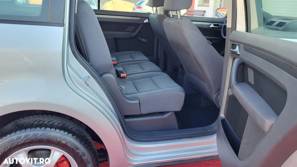 Volkswagen Touran 1.9 TDI - 34