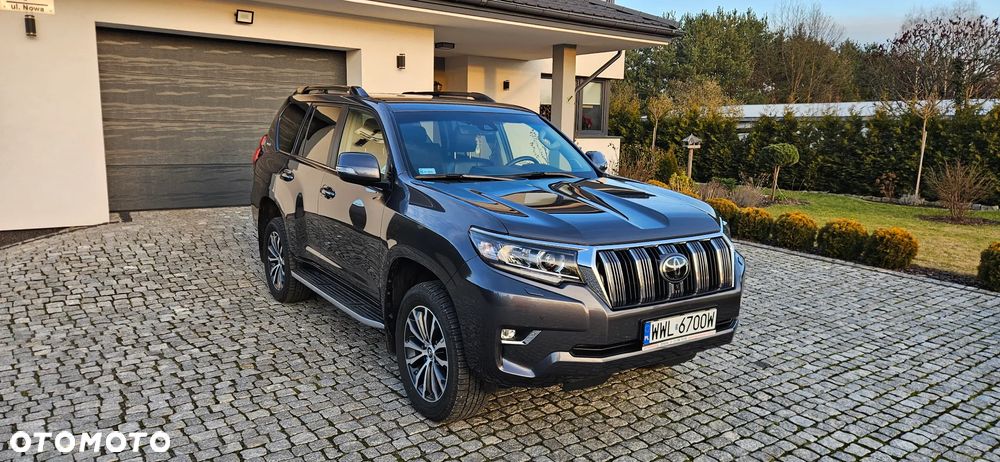 Toyota Land Cruiser LC 2.8 D-4D Invincible - 1