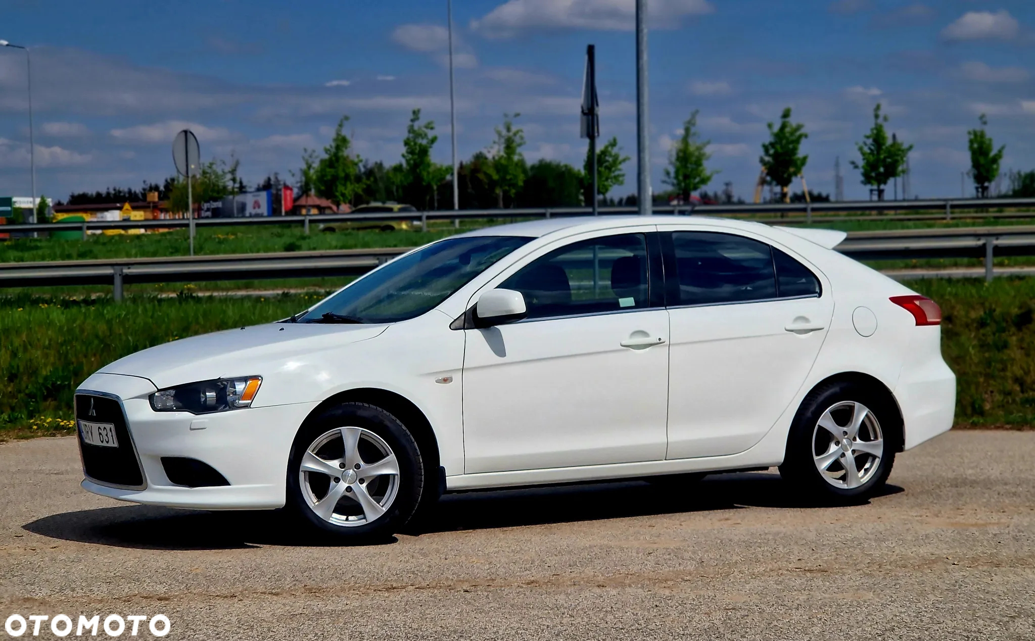 Mitsubishi Lancer 1.8 Inform - 17