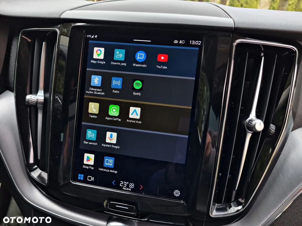 Volvo XC 60 B4 D AWD Geartronic Momentum Pro - 20