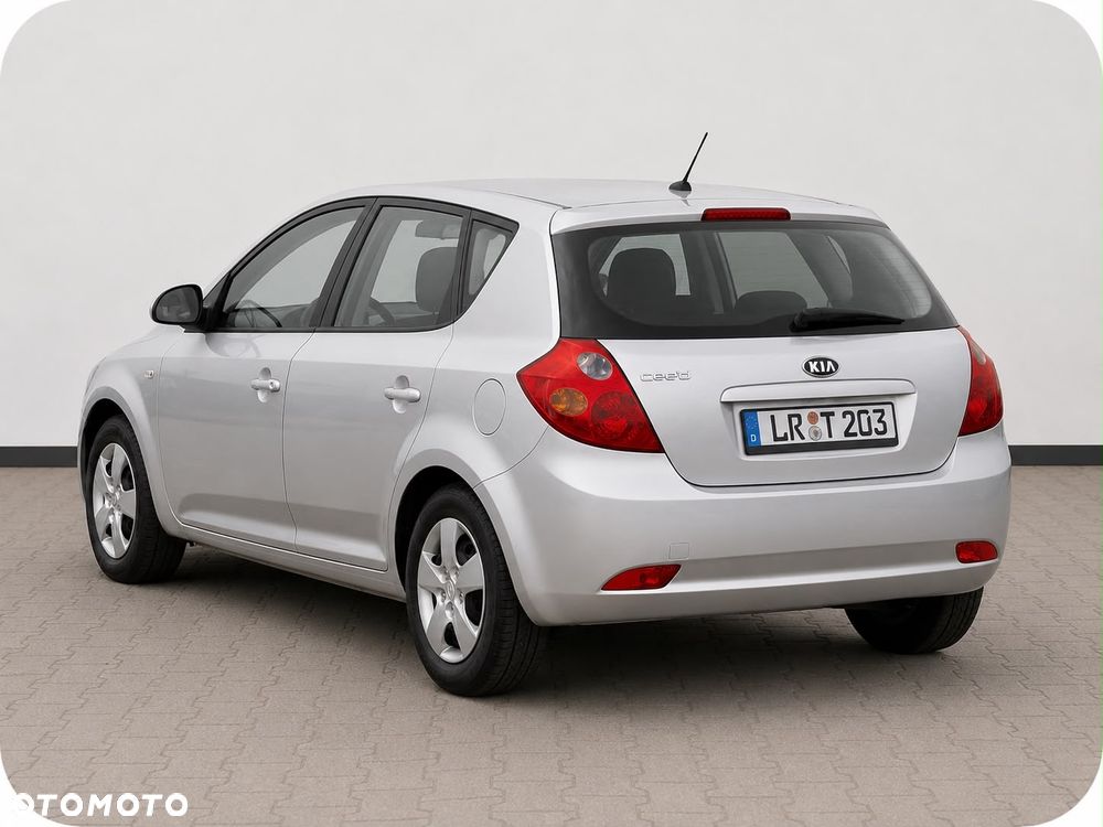 Kia Ceed 1.4 CVVT LX - 3