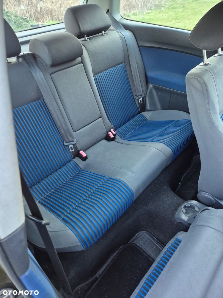 Volkswagen Polo - 10