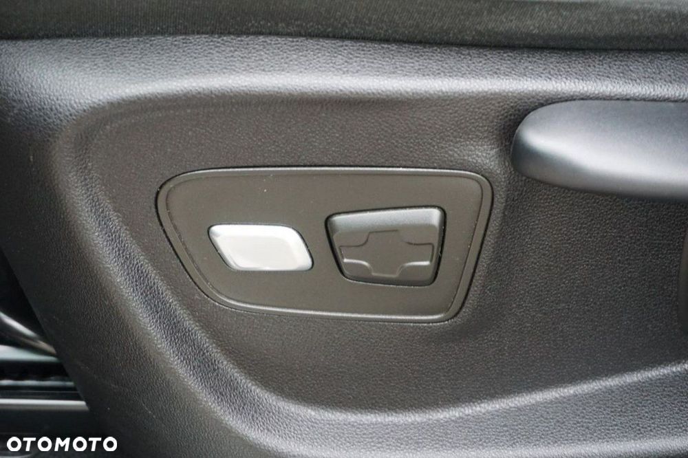 Renault Grand Scenic - 23