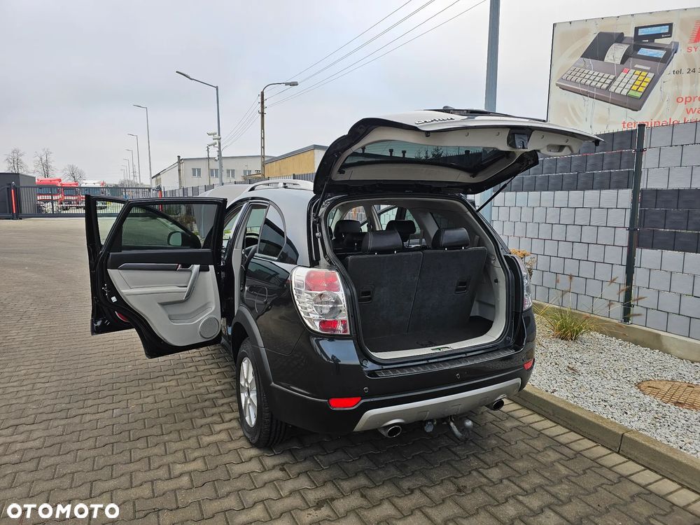 Chevrolet Captiva 2.2 D LT+ - 12
