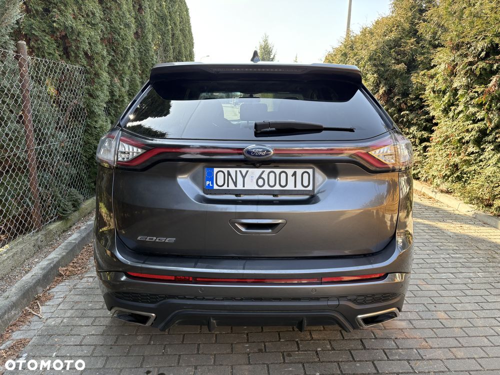 Ford Edge - 12