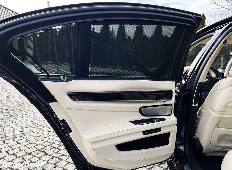 BMW Seria 7 750d xDrive - 4