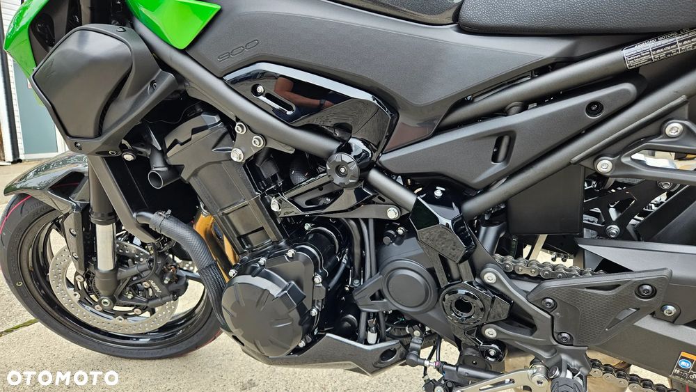 Kawasaki Z 900 - 11