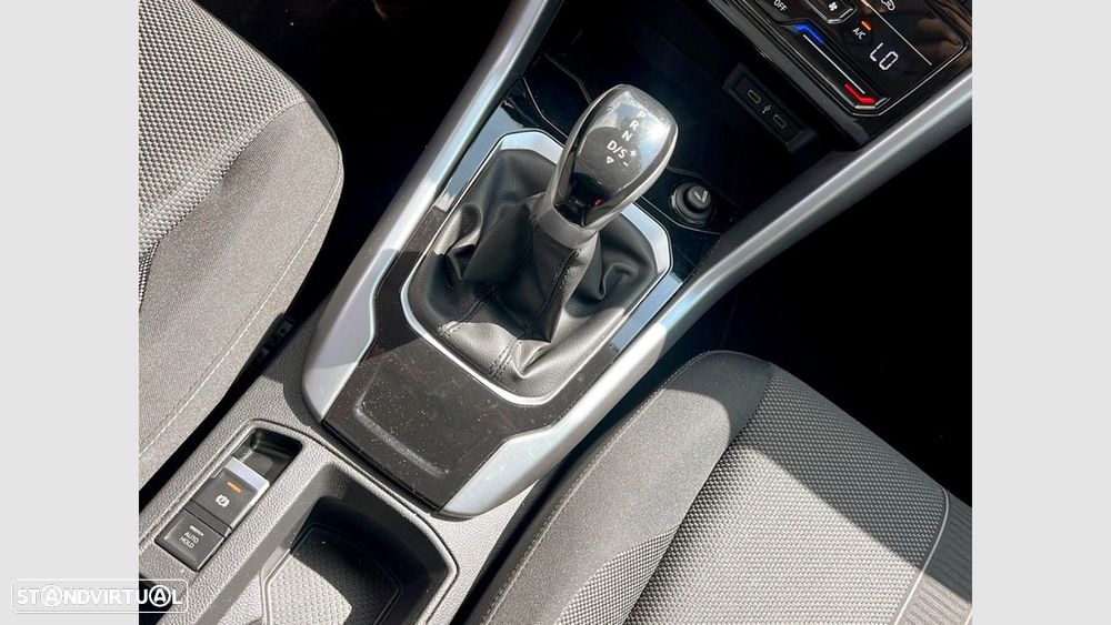 VW T-Roc 1.5 TSI Life DSG - 23
