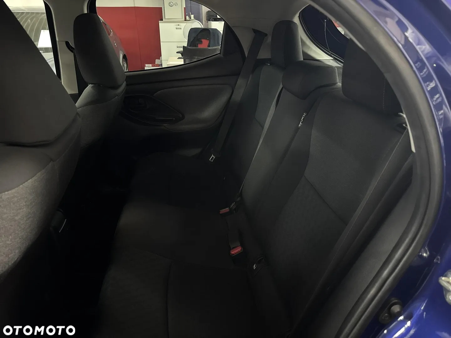 Toyota Yaris Hybrid 1.5 Comfort - 12