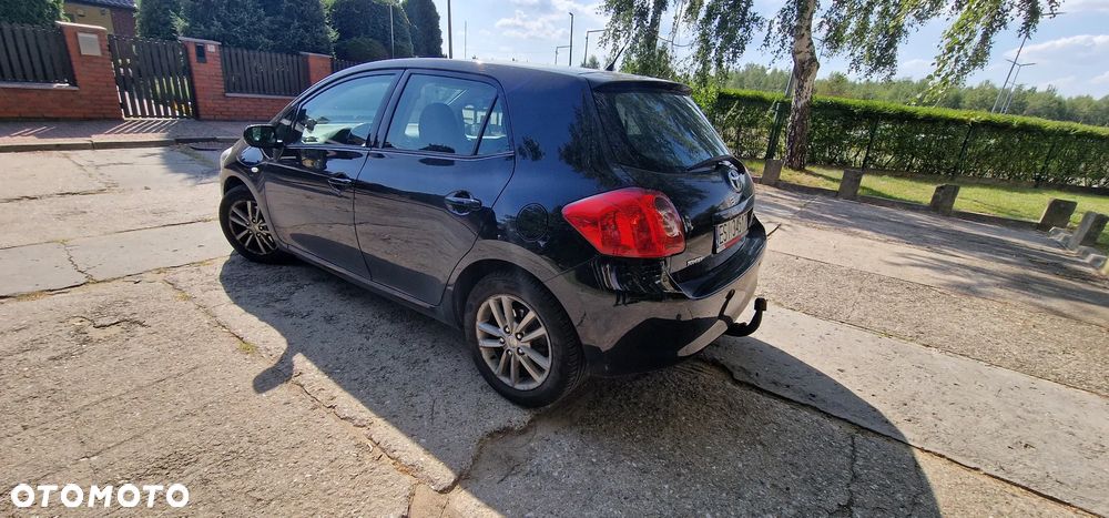 Toyota Auris - 4