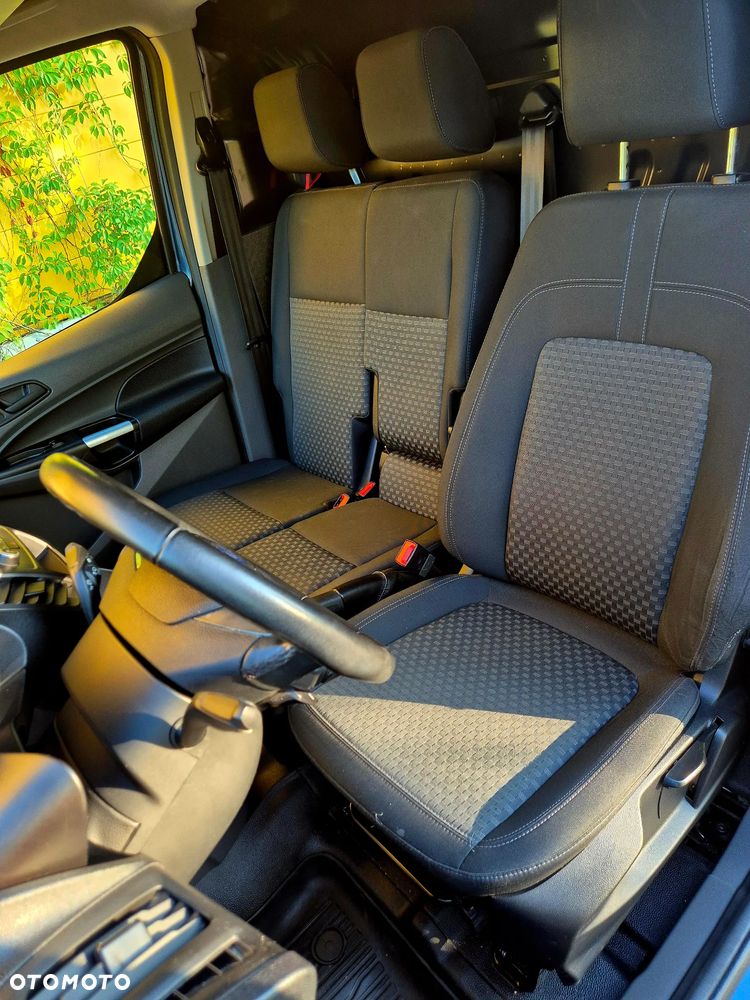 Ford Connect - 15