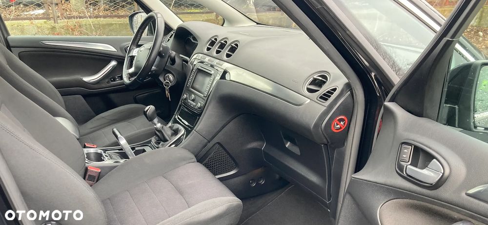 Ford S-Max 2.0 TDCi DPF Titanium - 29