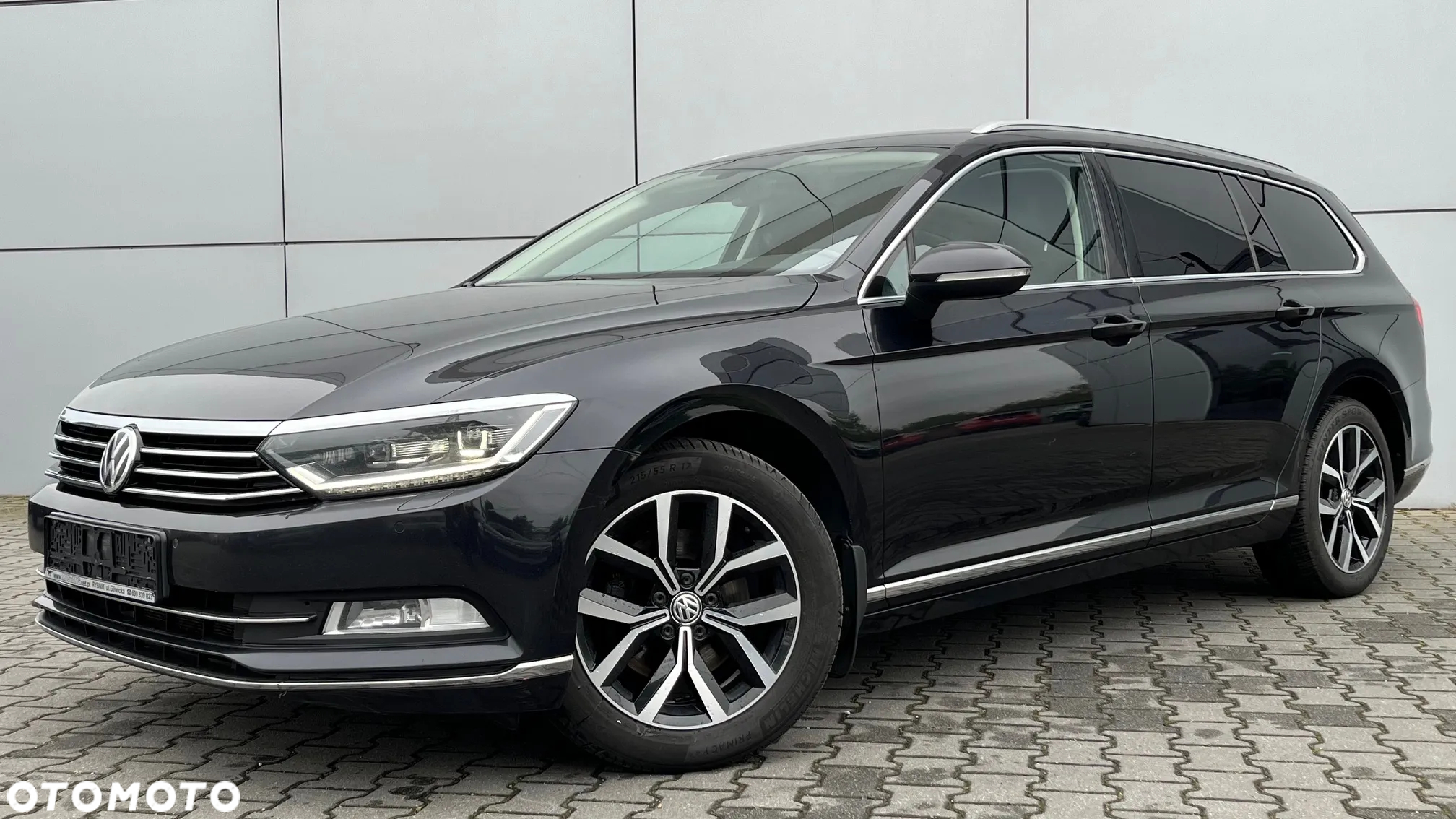 Volkswagen Passat 2.0 TDI BMT 4Mot Highline DSG - 2