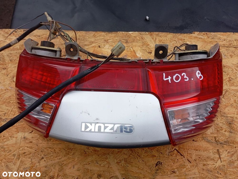 Lampa Tyl Suzuki Burgman 400 K4 K5 - 1