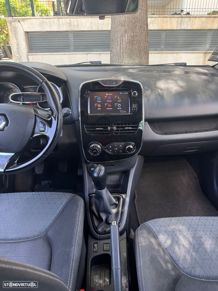 Renault Clio - 13