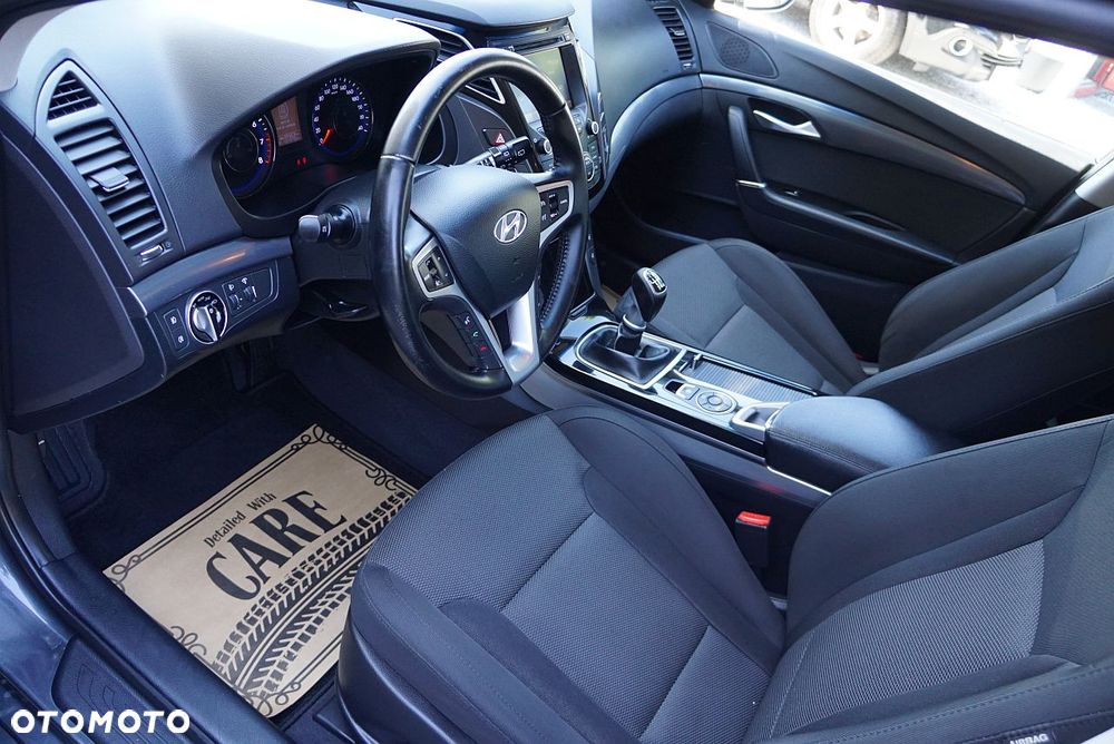 Hyundai i40 - 12