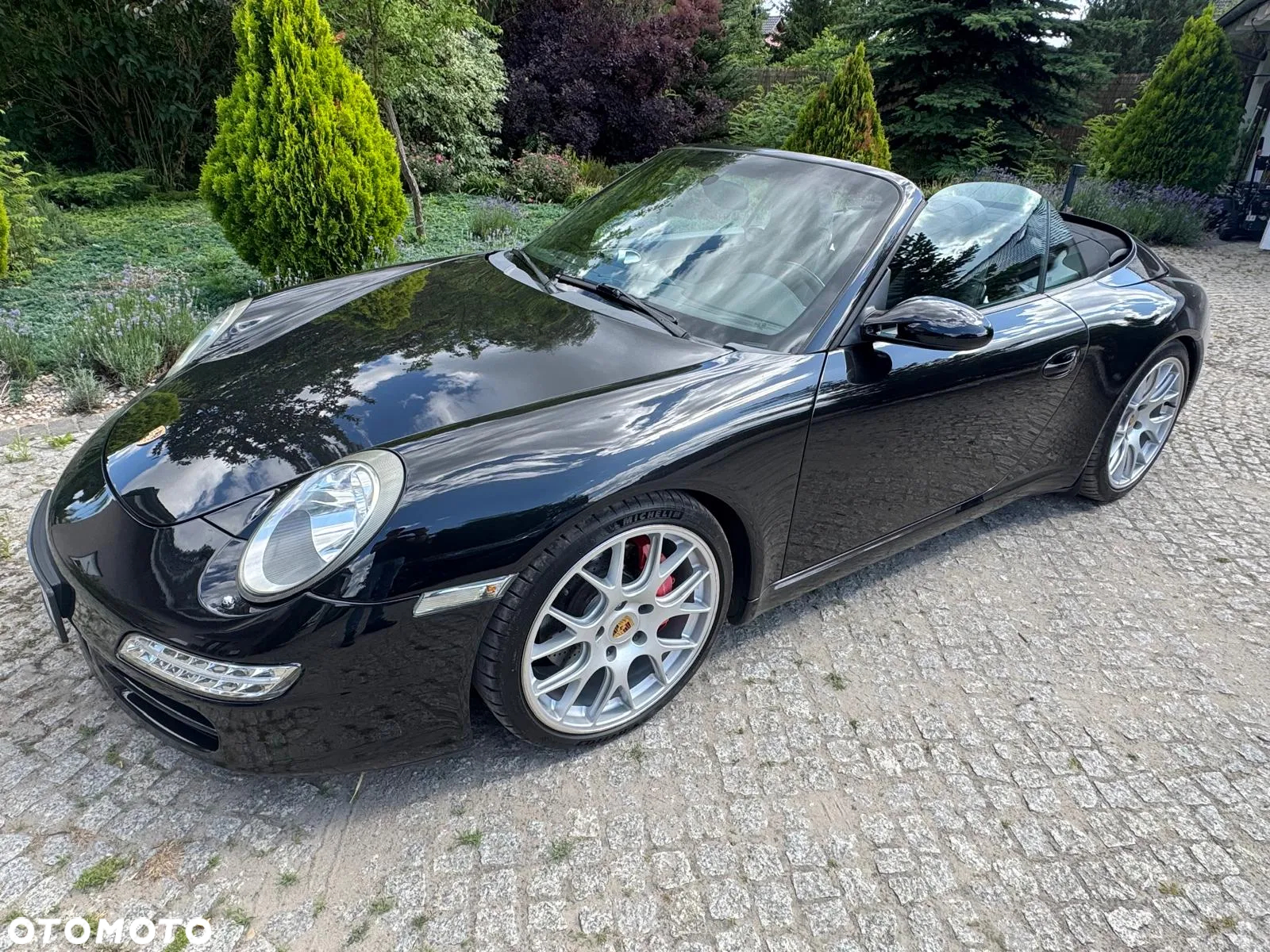 Porsche 911 Carrera S Cabriolet - 8