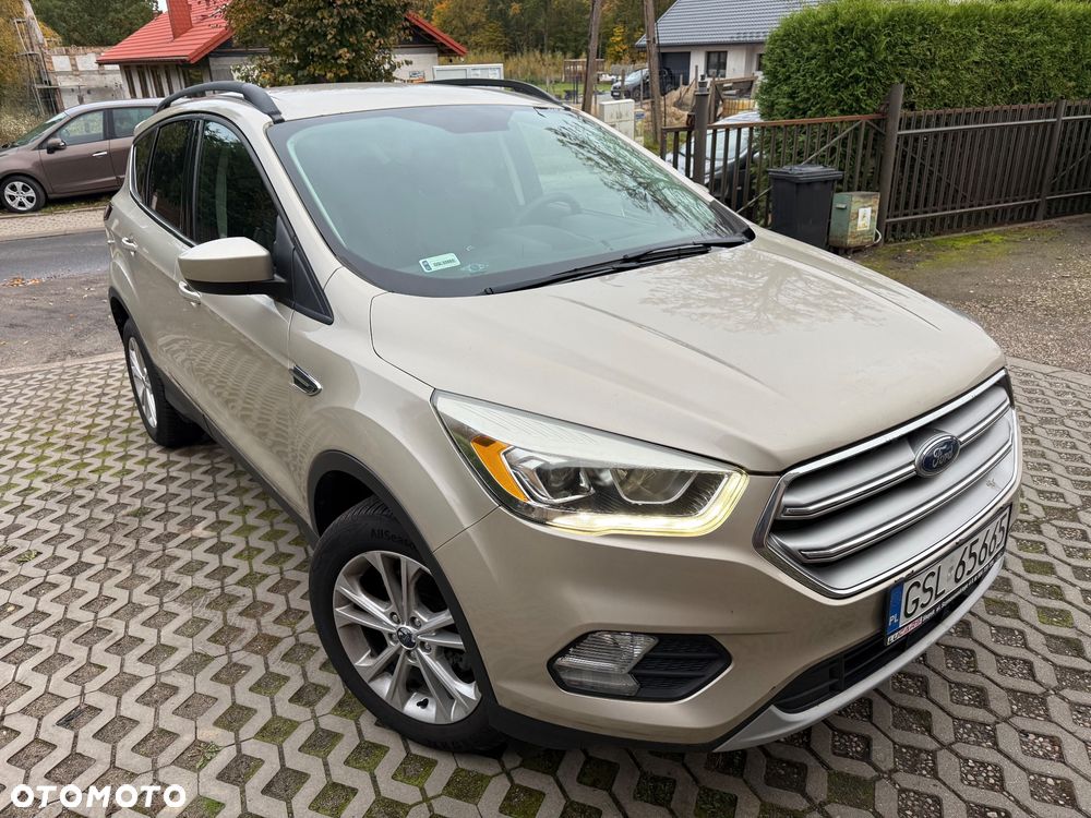 Ford Escape 2017 photo 2