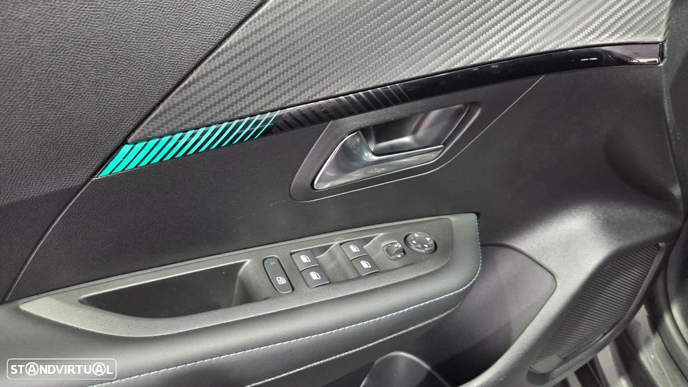 Peugeot 208 1.2 PureTech Allure Pack - 36