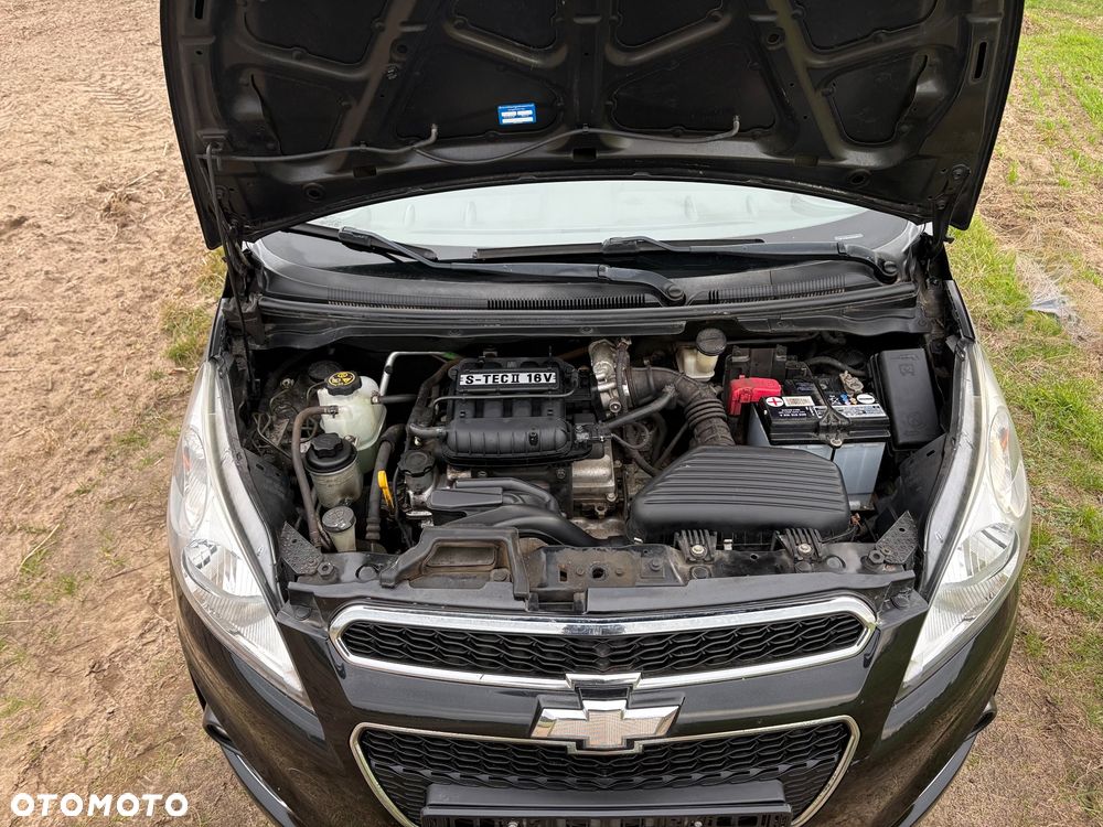 Chevrolet Spark 1.0 + - 17