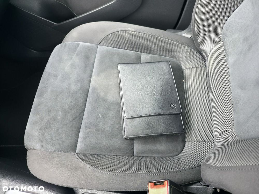 Volkswagen Tiguan - 26