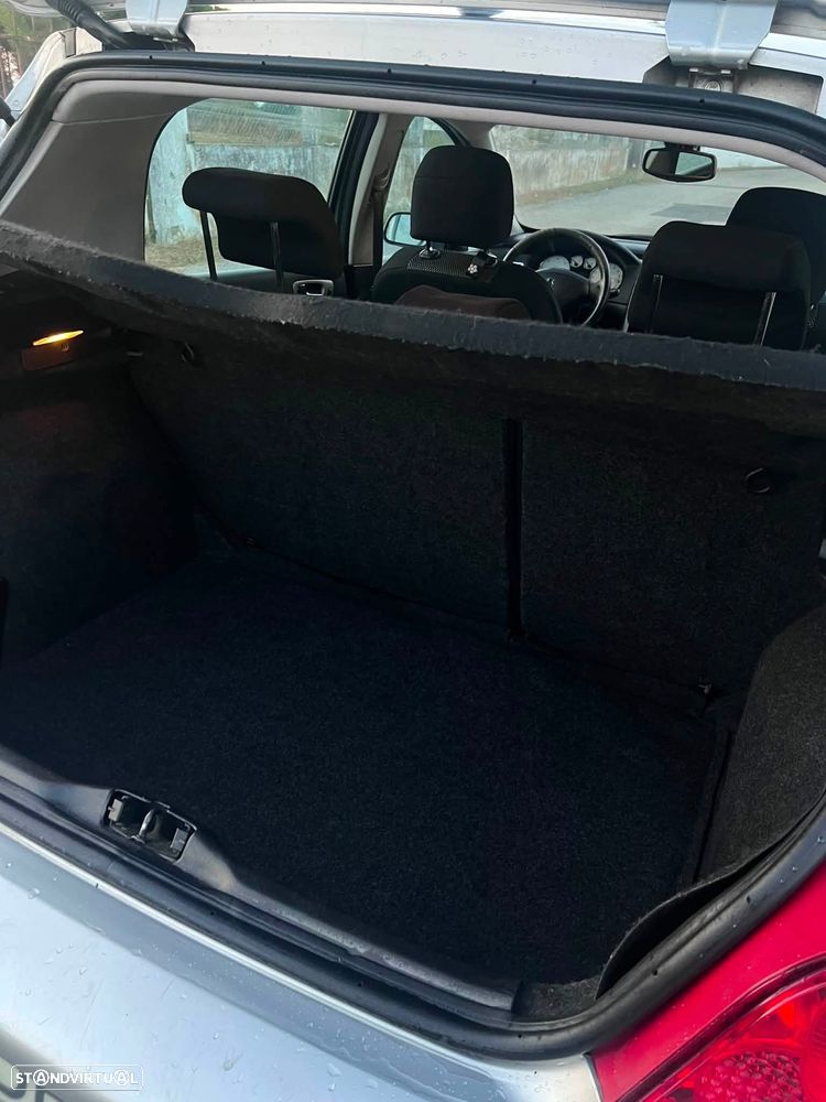 Peugeot 307 1.6 HDi GoTech - 10