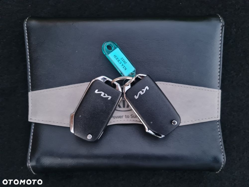 Kia Ceed 1.5 T-GDI Business Line - 31