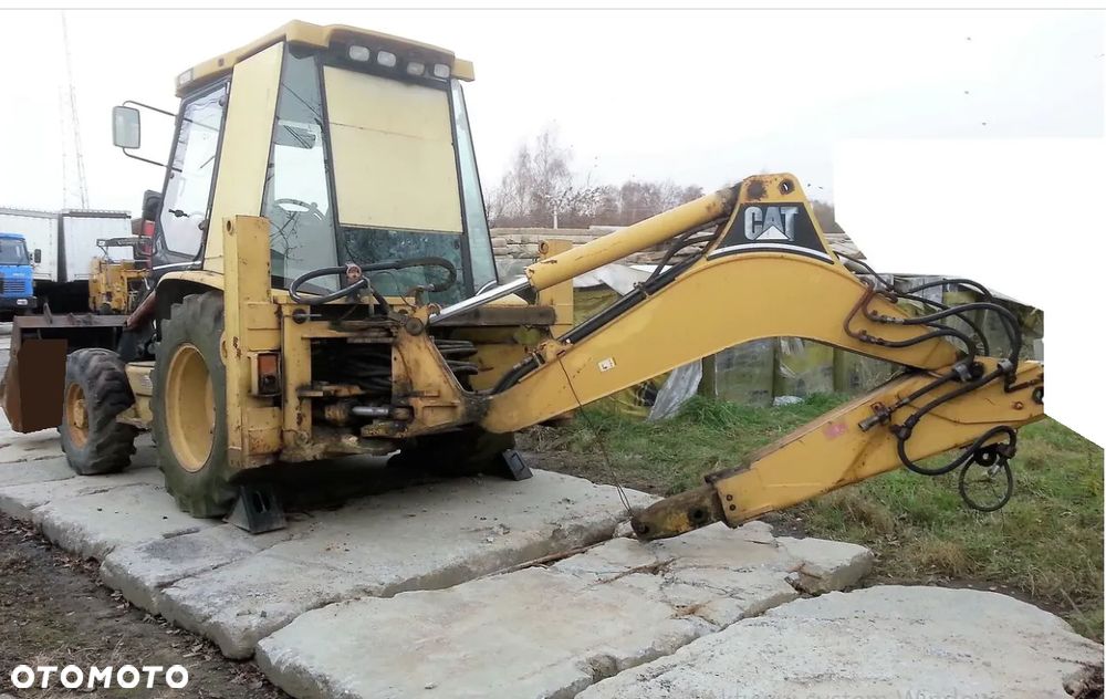 Caterpillar 428D - 5