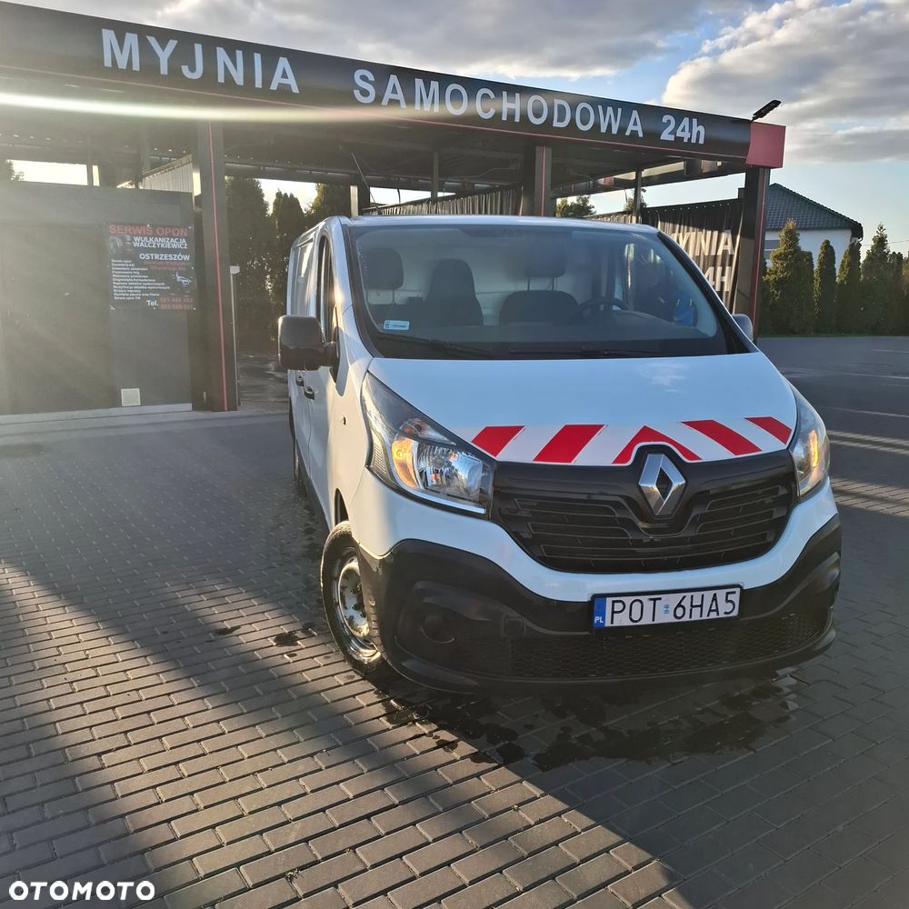 Renault Trafic - 2