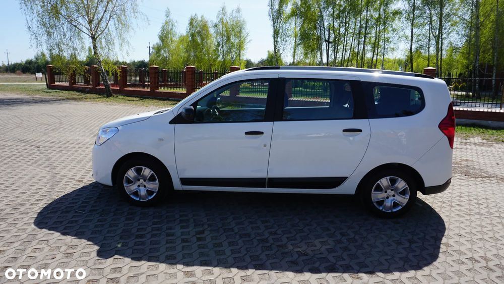 Dacia Lodgy 1.5 Blue dCi Laureate S&S EU6d - 9