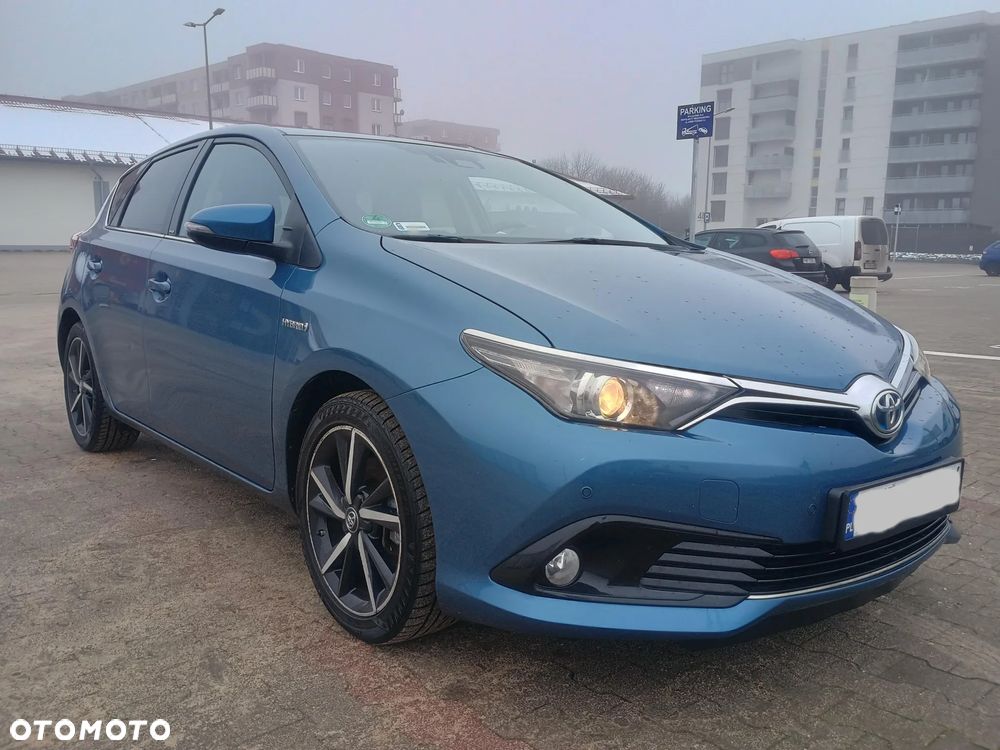 Toyota Auris 1.8 VVT-i Automatik Edition S+ - 2