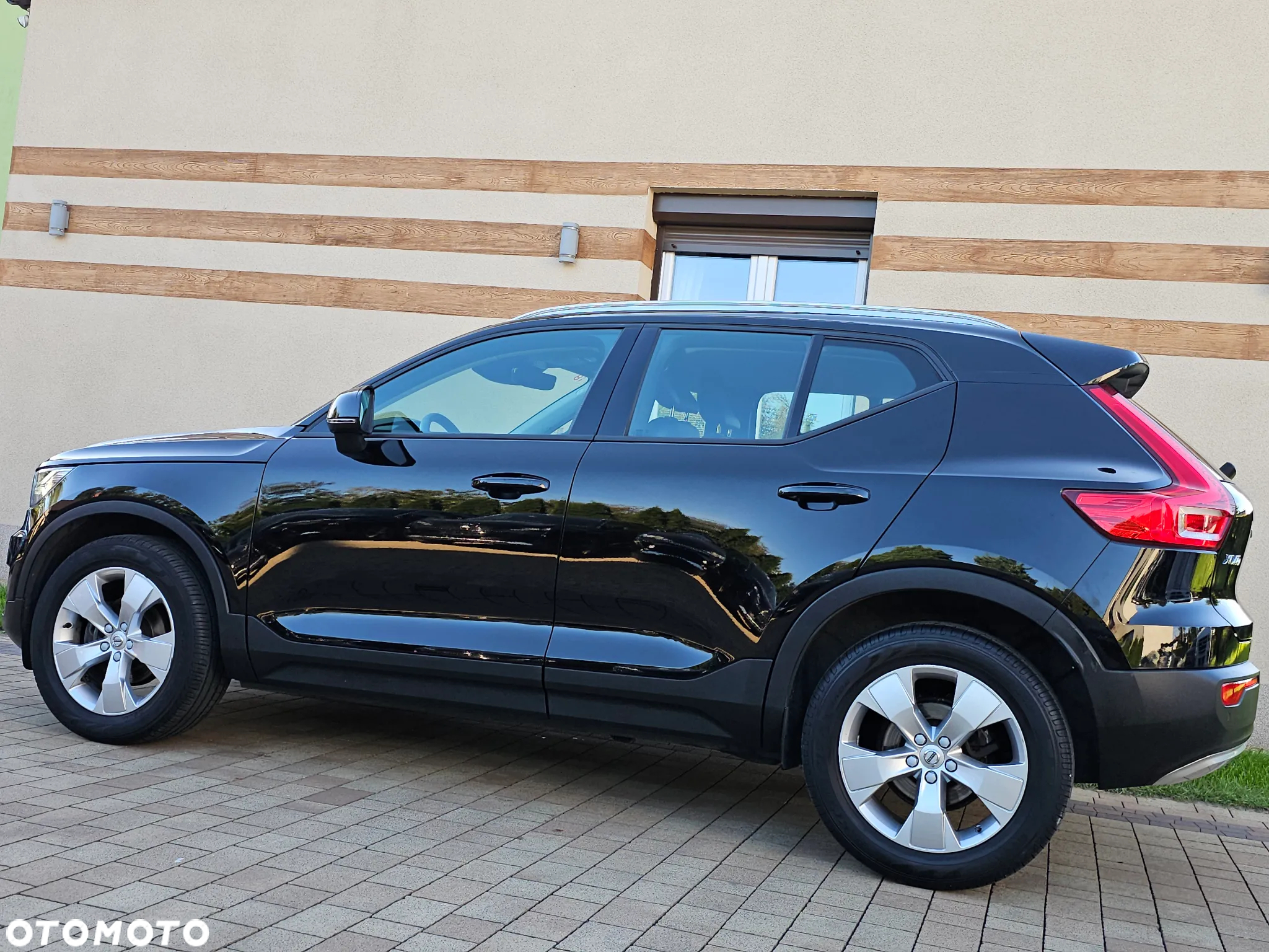 Volvo XC 40 D3 Momentum Pro - 10