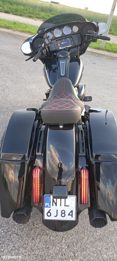 Harley-Davidson Touring Street Glide - 6