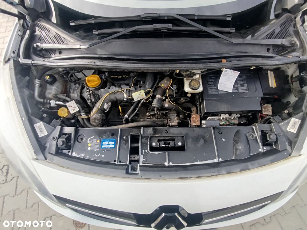 Renault Scenic - 13